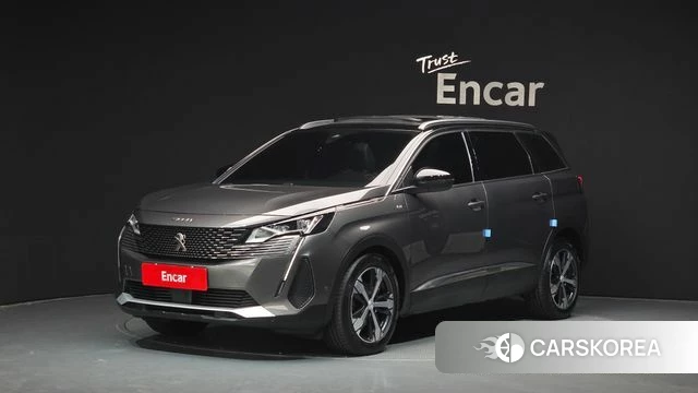 Peugeot 5008 second generation 2021 Серый из Кореи