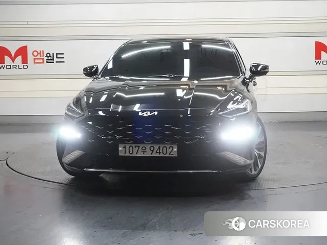 Kia K8 2023 Черный из Кореи
