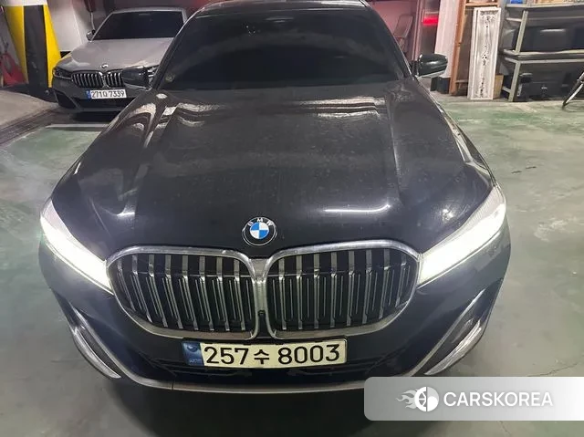BMW 7 Series (G11) 2021 Черный из Кореи