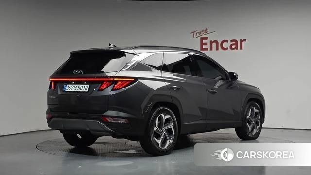 Hyundai Tucson (NX4) 2021 Серый из Кореи