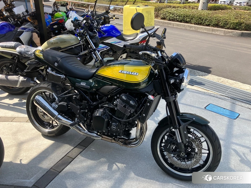 Проданный Kawasaki Z900RS 2023 из Японии