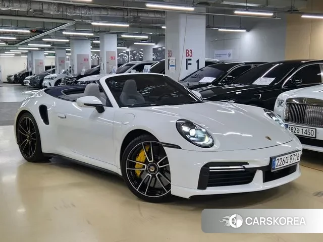 Porsche 911(992) 2021 Белый из Кореи