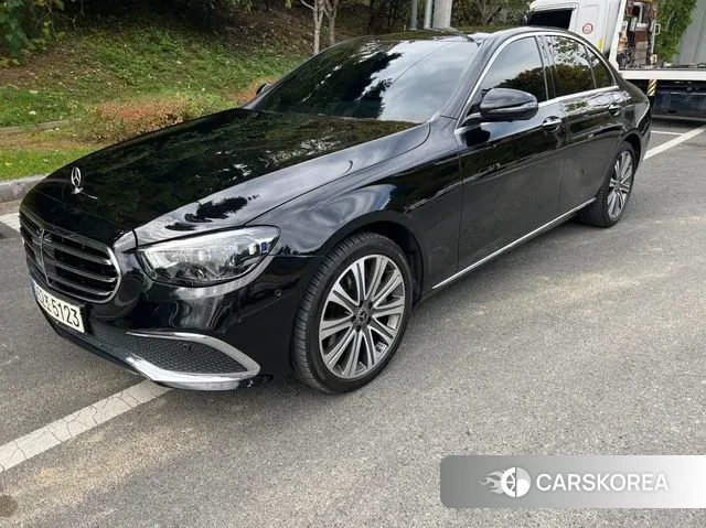 Mercedes-Benz E-Class W213 2021 Черный из Кореи