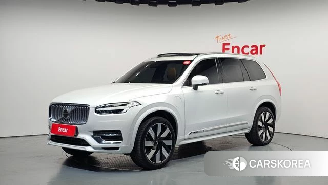 Volvo XC90 second Generation 2024 Белый из Кореи