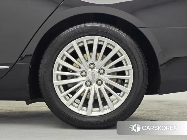 Cadillac CT6 2023 Черный из Китая