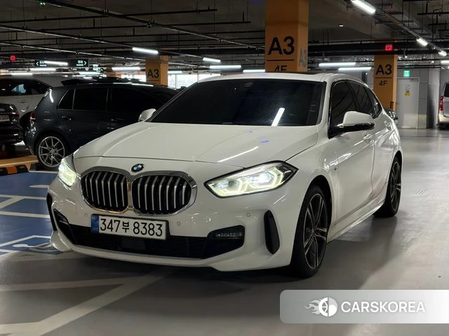 BMW 1 Series (F40) 2020 Белый из Кореи