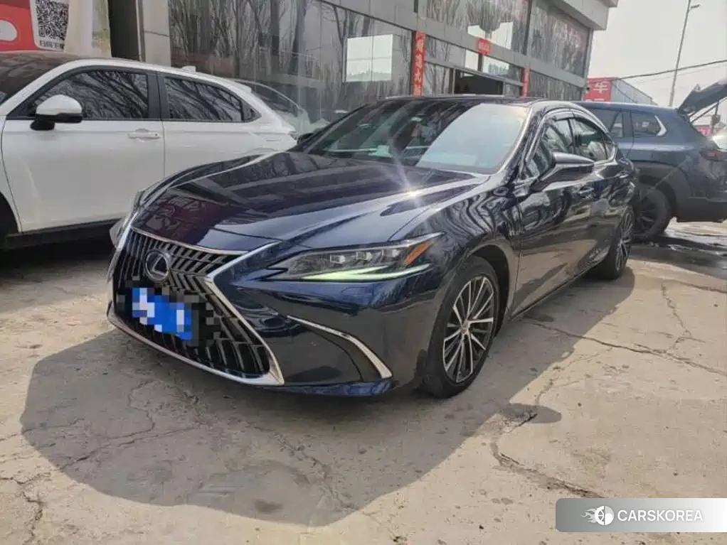 Lexus ES 2021 Синий из Китая