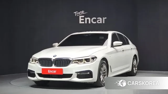 BMW 5 Series (G30) 2018 Белый из Кореи