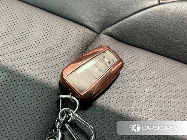 Toyota Lei Ling 2023 Серебристо-серый из Китая