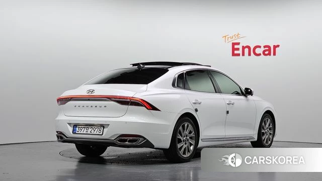 Hyundai The New Grandeur IG Hybrid 2020 Белый из Кореи