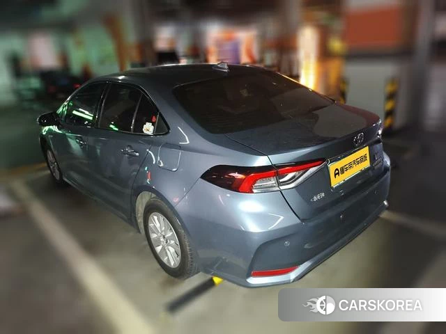 Toyota Corolla 2021 Синий из Китая