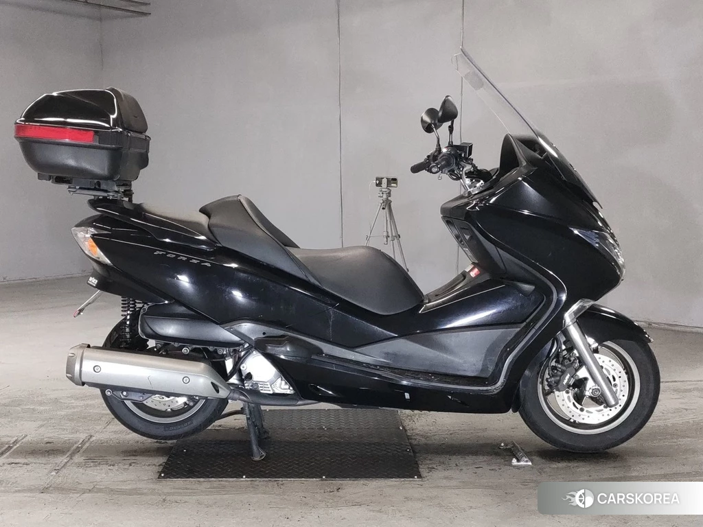 Проданный Honda FORZA Z id 4171904 из Японии, фото 2