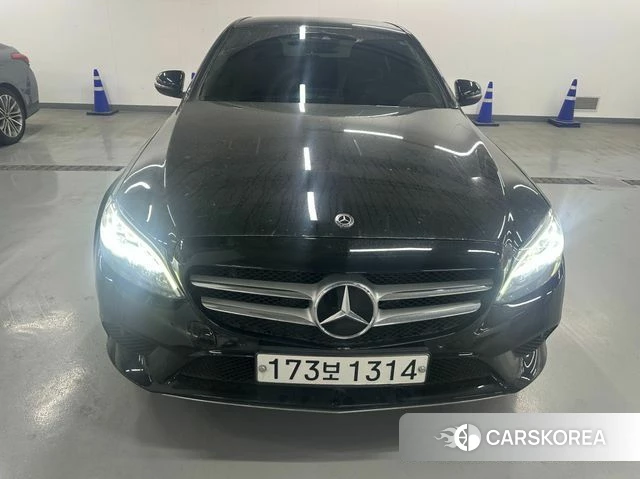 Mercedes-Benz C-Class W205 2020 Черный из Кореи