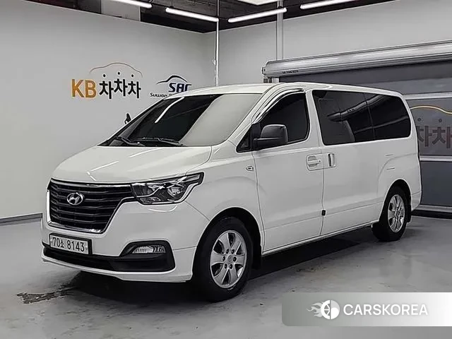 Hyundai The New Grand Starex 2019 Белый из Кореи