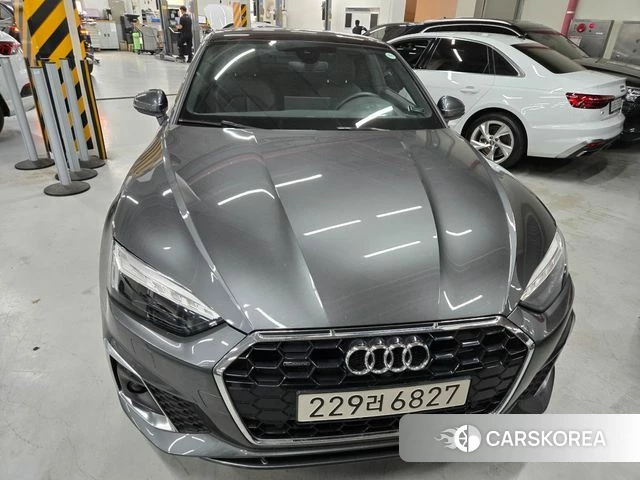 Audi A5 (F5) 2023 Серый из Кореи