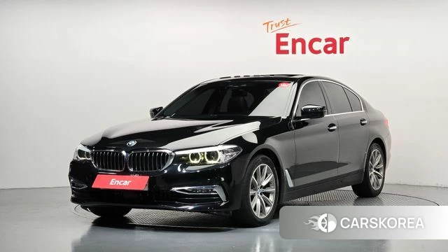 BMW 5 Series (G30) 2018 Черный из Кореи