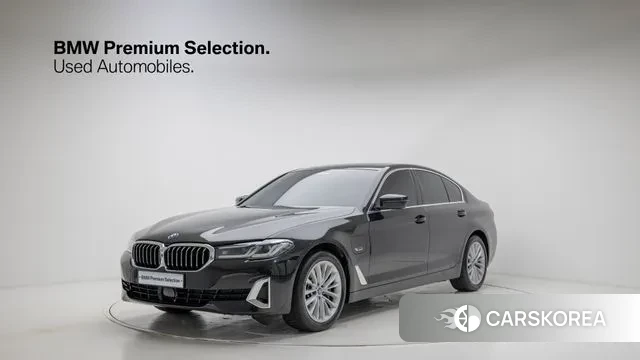 BMW 5 Series (G30) 2022 Черный из Кореи