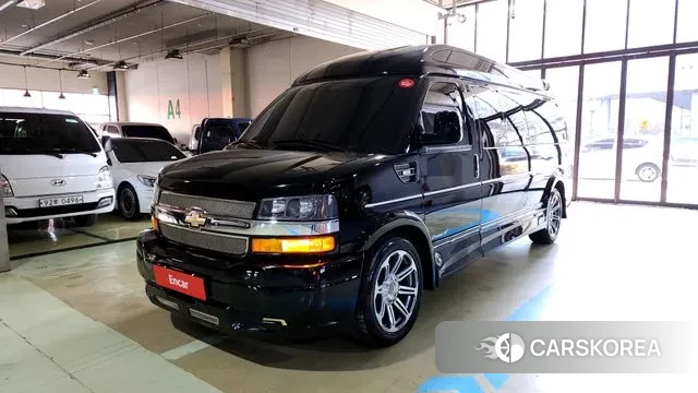 Chevrolet Express Van 2020 Черный из Кореи