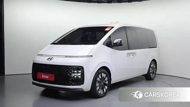 Hyundai Staria 2022 Белый из Кореи