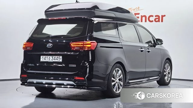 Kia The New Carnival 2019 Черный из Кореи