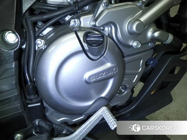 Engine photo