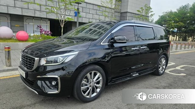 Kia The New Carnival 2019 Черный из Кореи
