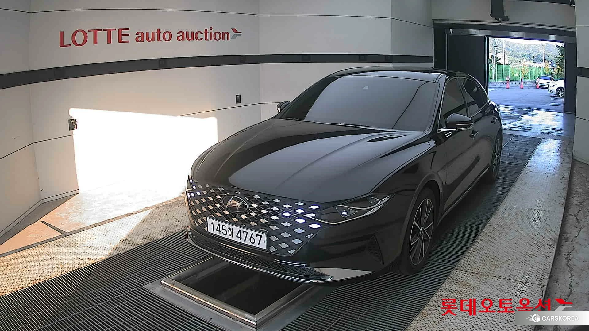 Hyundai Grandeur 2020 Midnight Black из Кореи