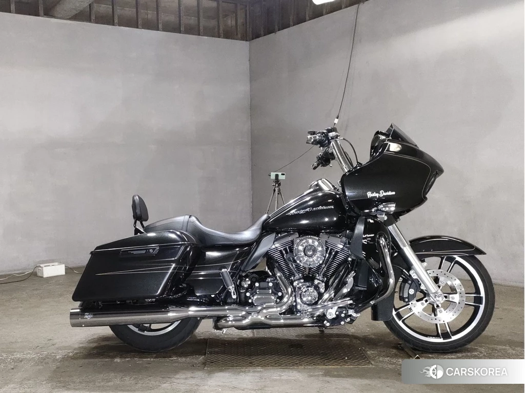 Проданный Harley-Davidson Road Glide FLTRXS1690 2016 из Японии