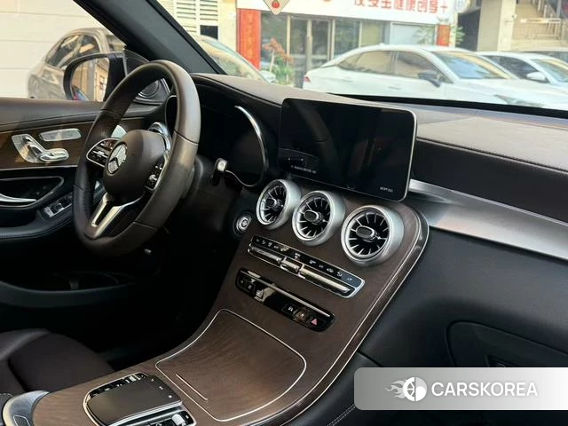Mercedes-Benz GLC 2022 Черный из Китая