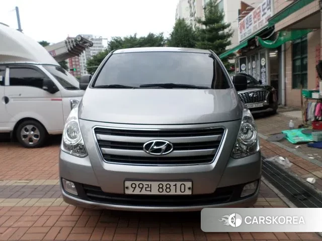 Hyundai The New Grand Starex 2018 Серебряный из Кореи