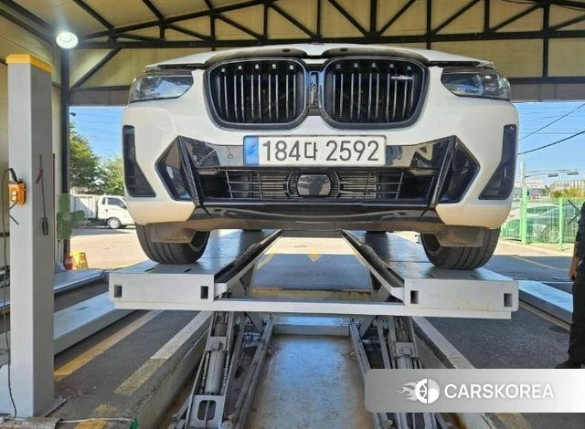 BMW X4 (G02) 2023 Белый из Кореи