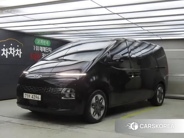 Hyundai Staria 2021 Черный из Кореи