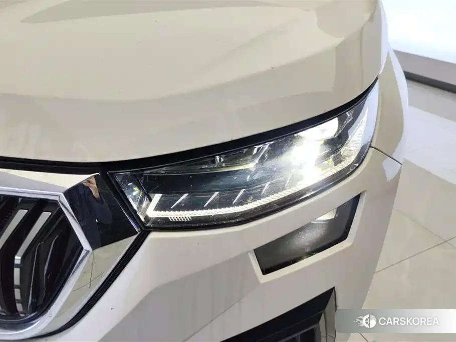 Skoda Kodiak 2024 Белый из Китая, фото 2