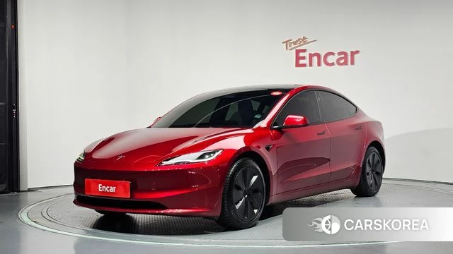 Tesla Model 3 2024 Красный из Кореи