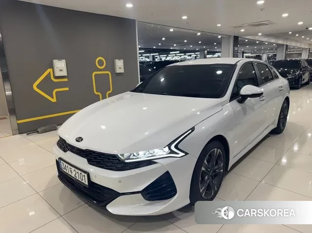 Kia K5 3rd generation 2021 Белый из Кореи