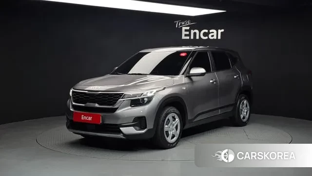 Kia Seltos 2022 Серый из Кореи