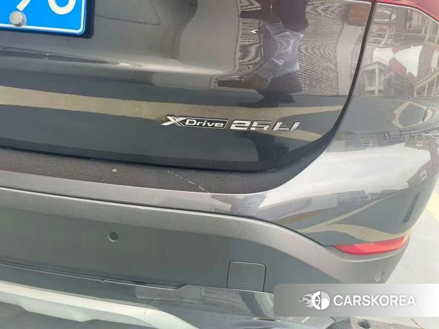 BMW X1 2021 Черный из Китая