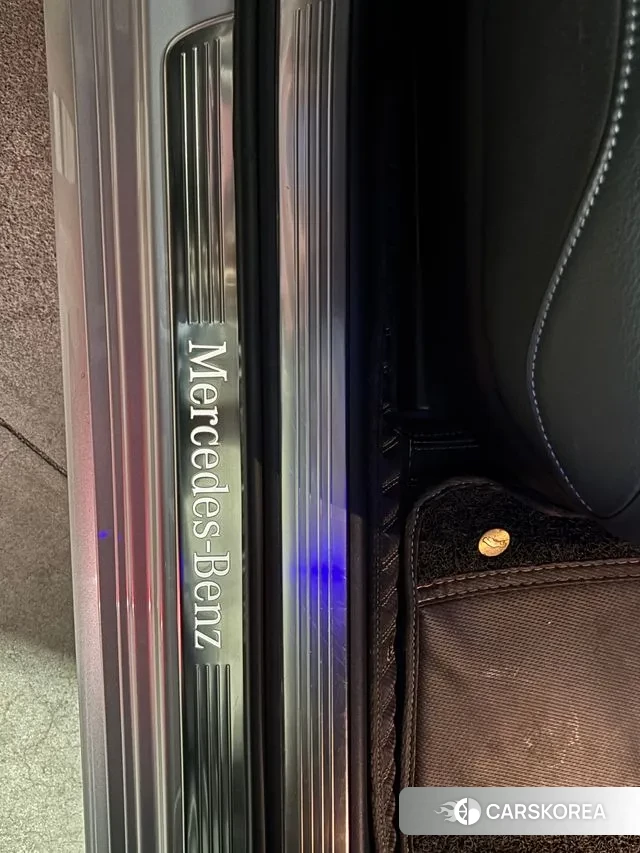 Mercedes-Benz S-Class W222 2018 Серебряный из Кореи