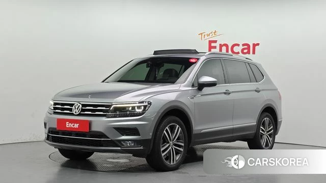 Volkswagen Tiguan Allspace 2020 Серебряный из Кореи