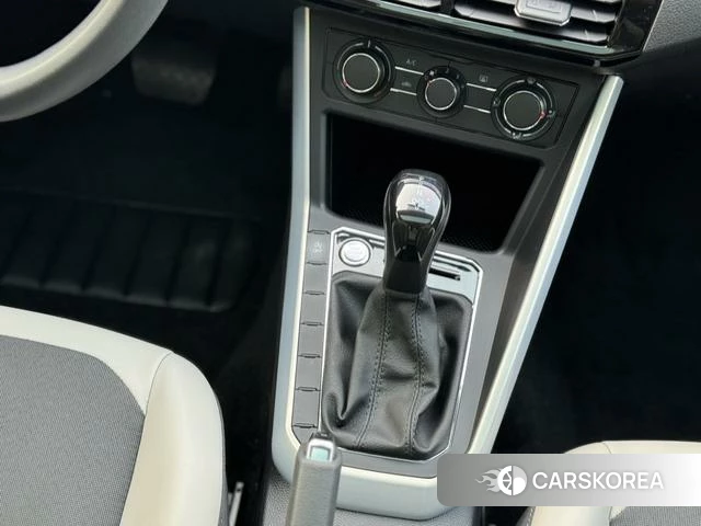 Volkswagen Polo 2021 Белый из Китая