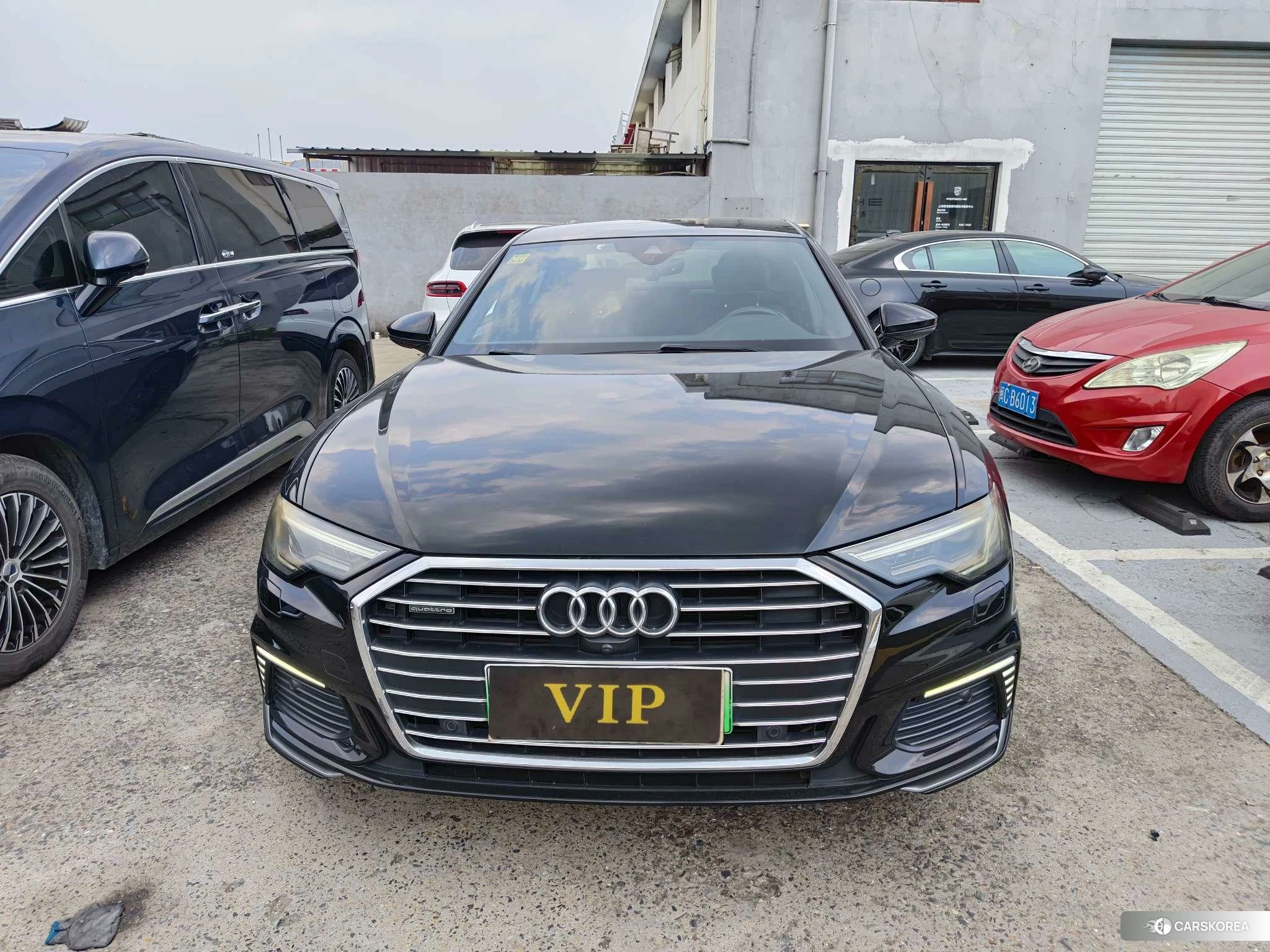 Audi A6L PHEV 2020 Черный из Китая
