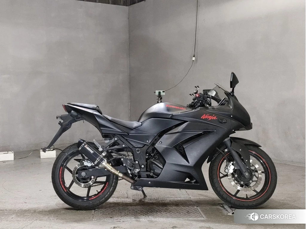 Проданный Kawasaki NINJA 250R id 4168784 из Японии