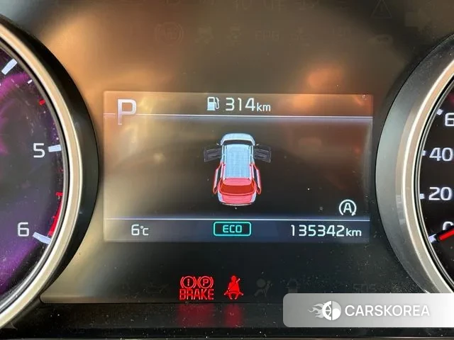 Kia Carnival 4th generation 2022 Белый из Кореи