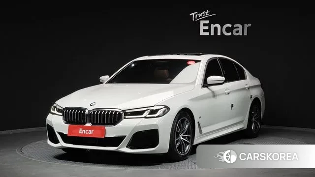 BMW 5 Series (G30) 2023 Белый из Кореи
