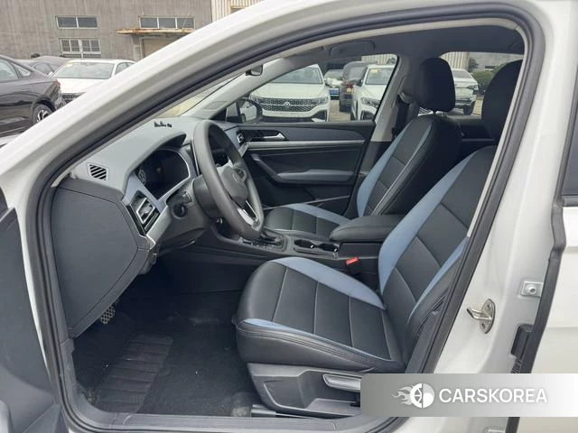 Volkswagen Lavida 2024 Белый из Китая