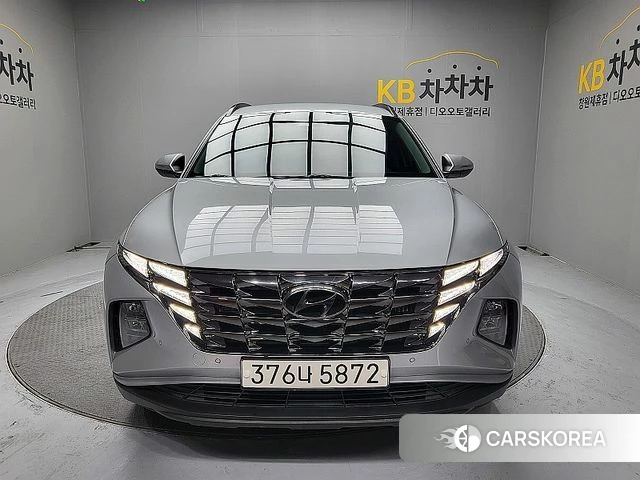 Hyundai Tucson Hybrid (NX4) 2021 Серебристо-серый из Кореи