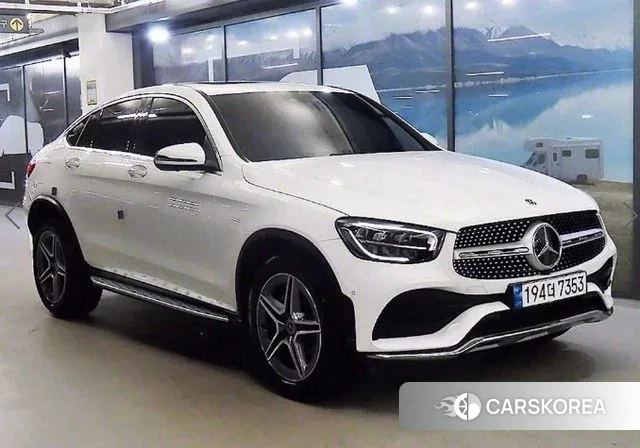 Mercedes-Benz GLC-Class X253 2023 Белый из Кореи