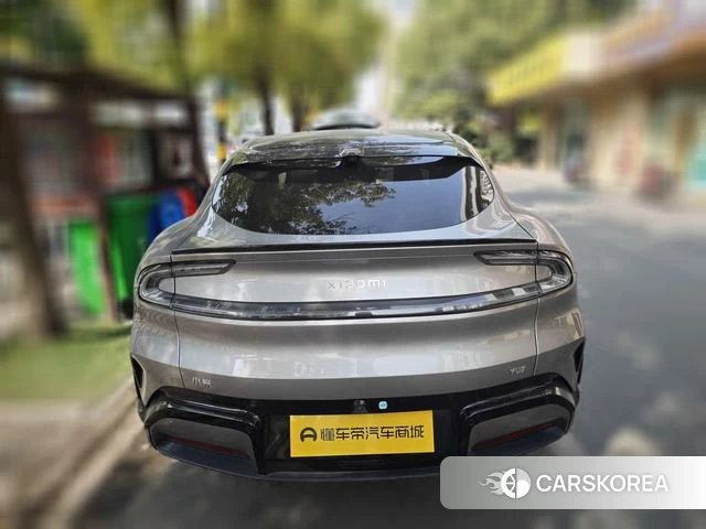 Xiaomi Car Xiaomi YU7 2026 Серебристо-серый из Китая