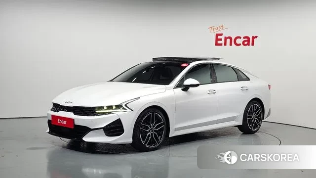 Kia K5 3rd generation 2023 Белый из Кореи