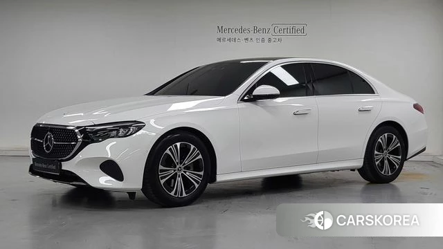 Mercedes-Benz E-Class W214 2025 Белый из Кореи